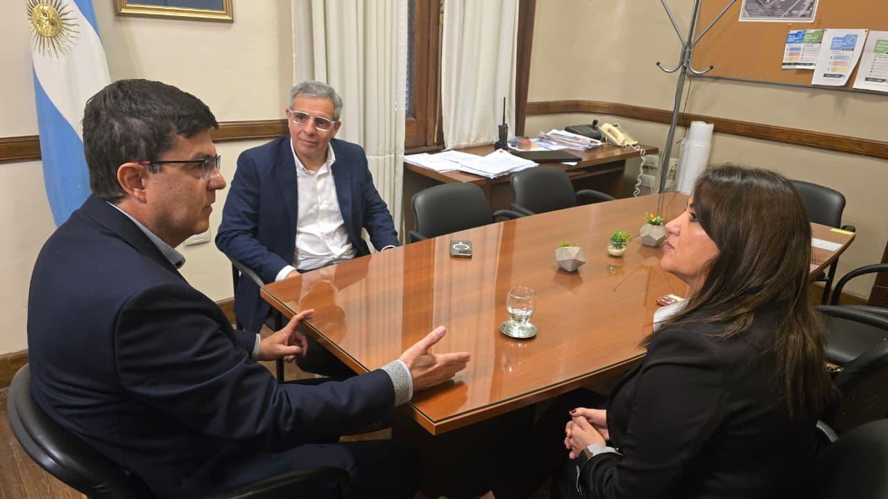 Avanzan en un plan integral de seguridad tras una reunión entre el Municipio de Tafí Viejo y la Provincia