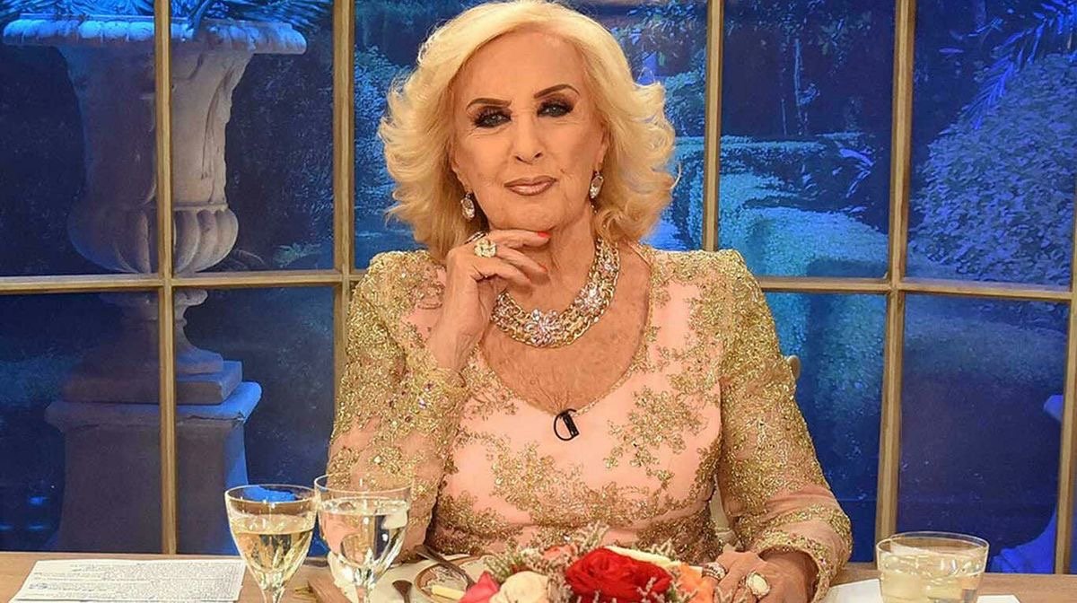 Preocupación por la salud de Mirtha Legrand: fue internada nuevamente por un cuadro respiratorio